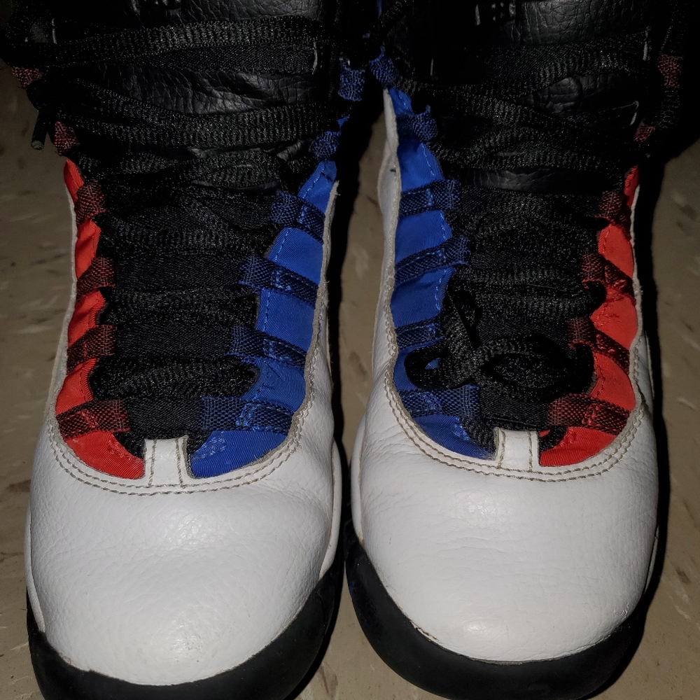 Nike Air Jordan Retro 10 Size 4.5Y